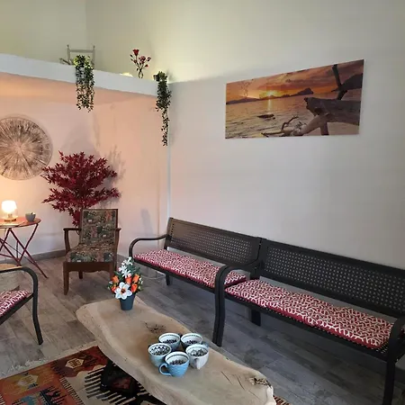 Maison Spacieuse A Floirac Avec Jardin Et Terrasse